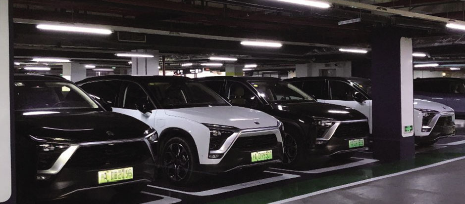 乘用车、私人车、中小型专业车辆等与商业地产融合的充电效劳场景